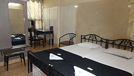 Hotel Haridwar-Deluxe AC Double Coat Room2